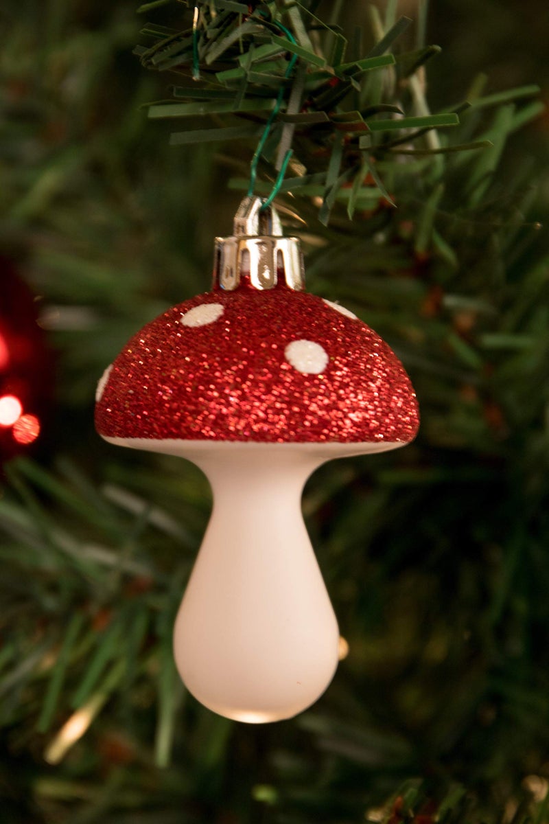 Clever Creations Mushroom Christmas Ornament Set of 4 Pieces, Shatterproof Holiday DÃ©cor for Christmas Trees, Red and White - Image 4